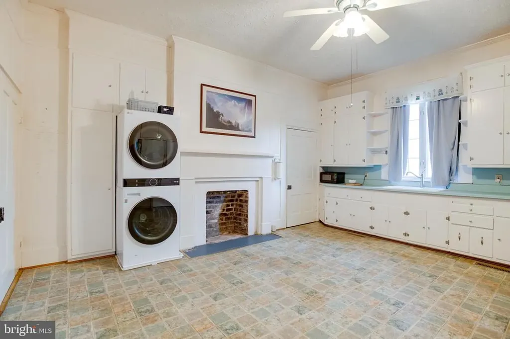 319 Main Street N Madison VA 22727