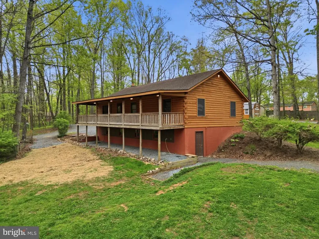 2123 Oak Park Madison VA 22727