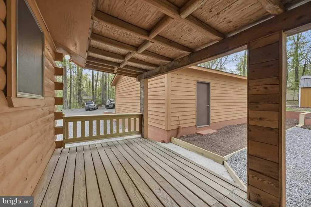 2123 Oak Park Madison VA 22727