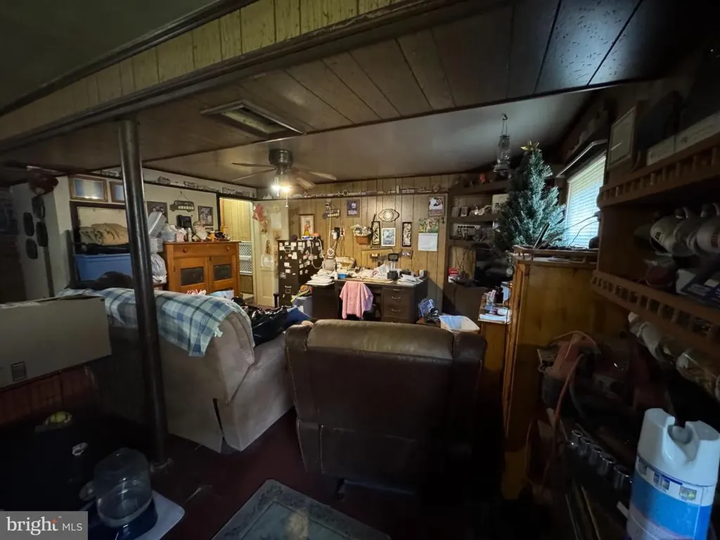 5424 Seminole Trail N Brightwood VA 22715