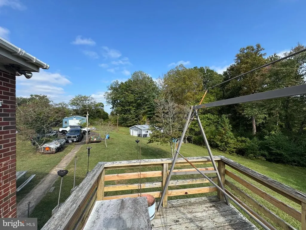 5424 Seminole Trail N Brightwood VA 22715