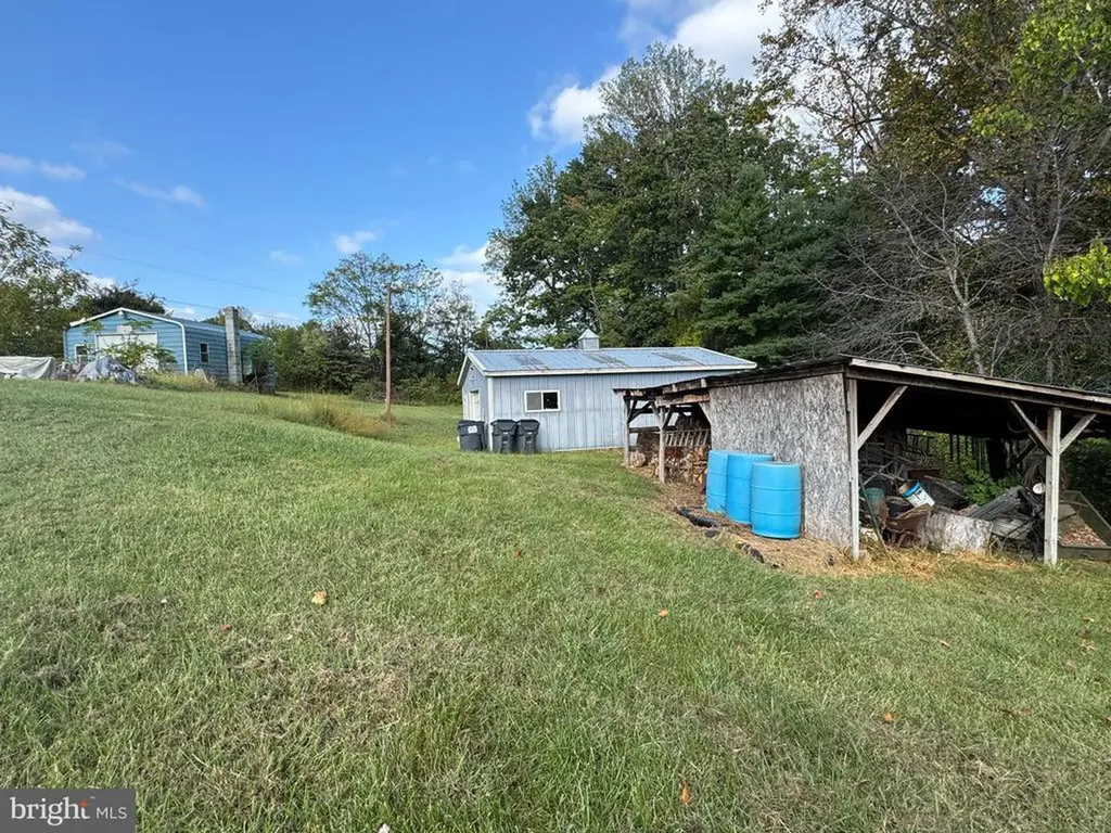 5424 Seminole Trail N Brightwood VA 22715