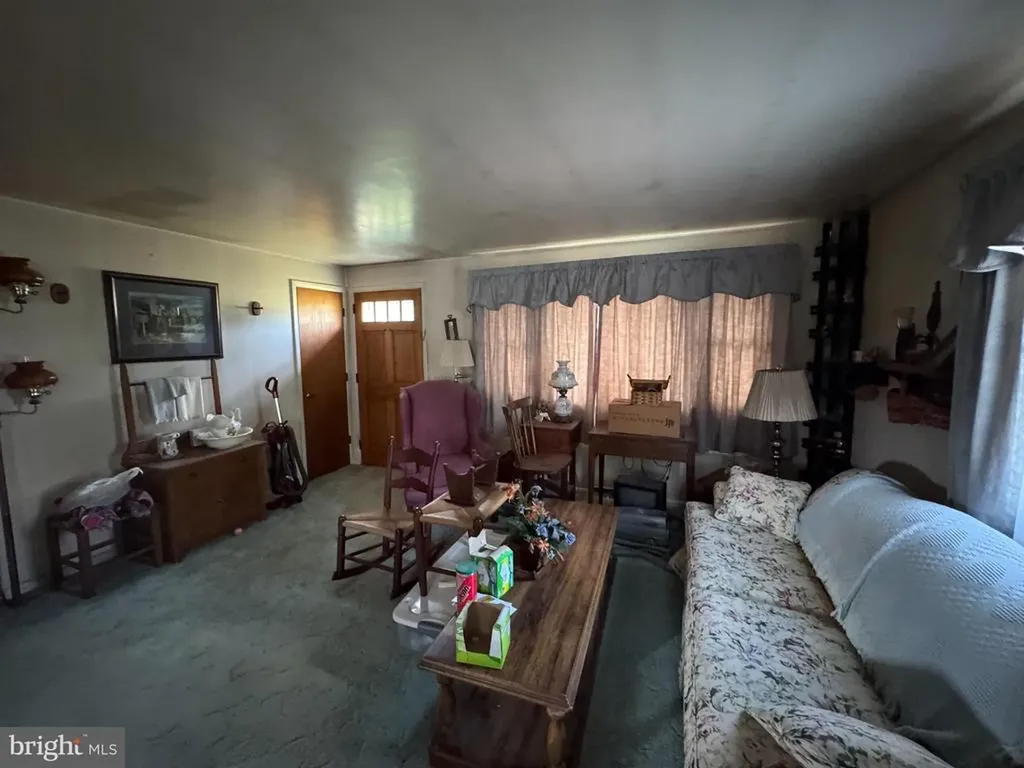 5424 Seminole Trail N Brightwood VA 22715