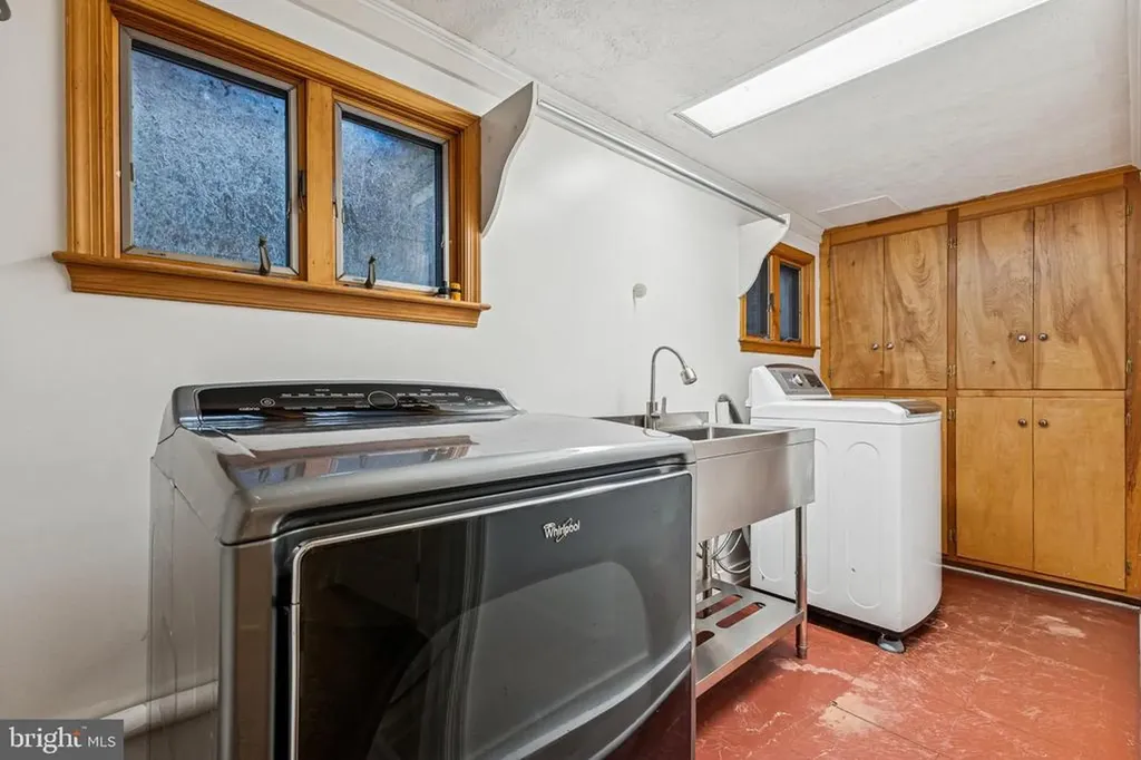 256 Blue Ridge Madison VA 22727