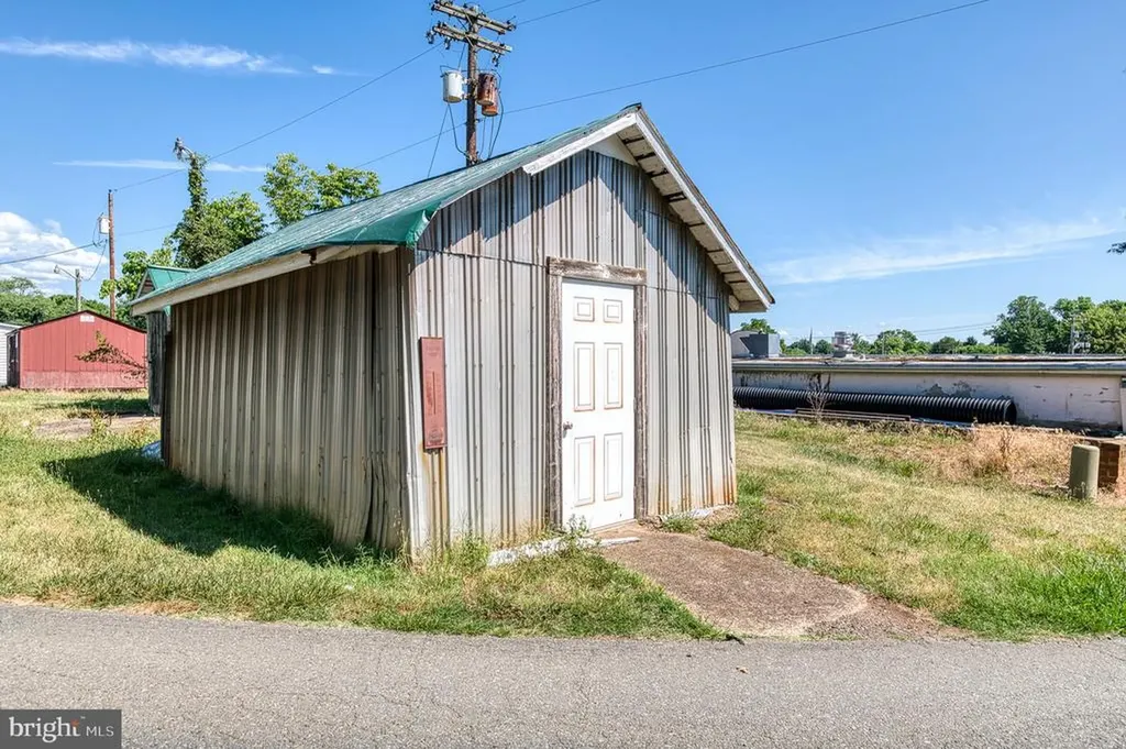 150 Main Street N Madison VA 22727