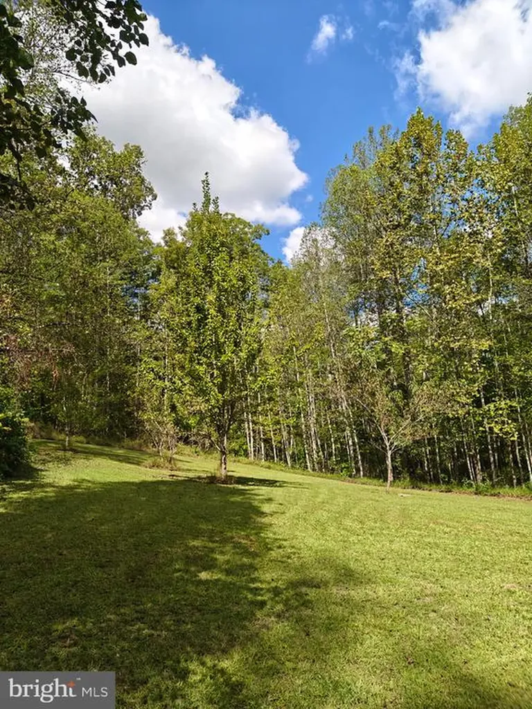 133 Oaks Lane Madison VA 22727