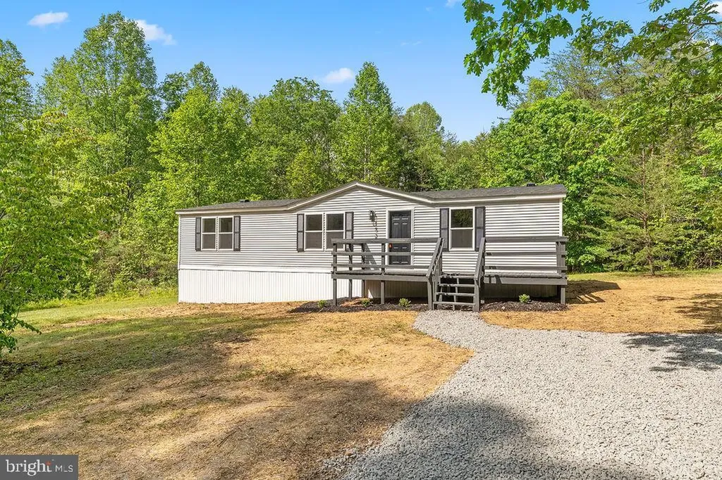 152 Oakland Place Louisa VA 23093