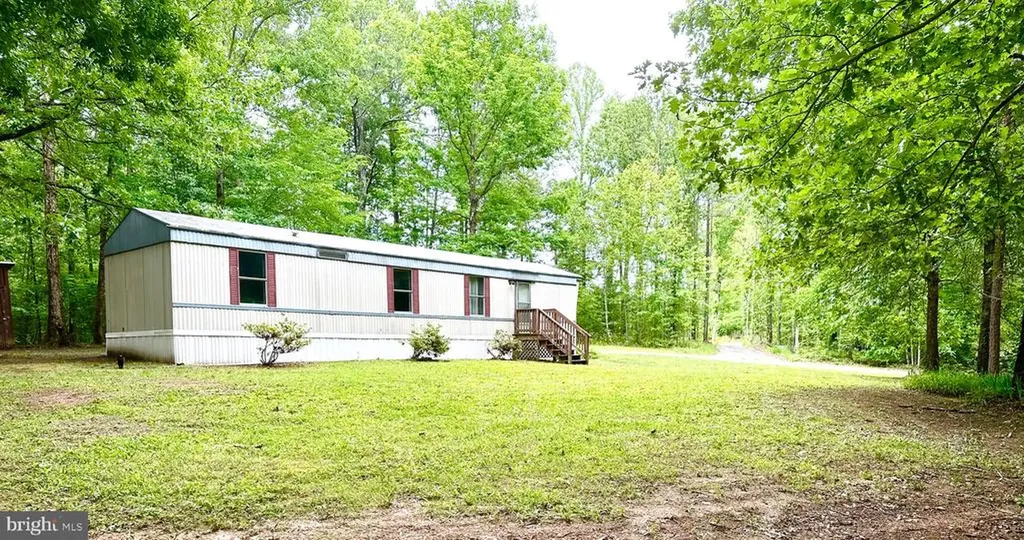 606 Dogwood Acres Road Bumpass VA 23024