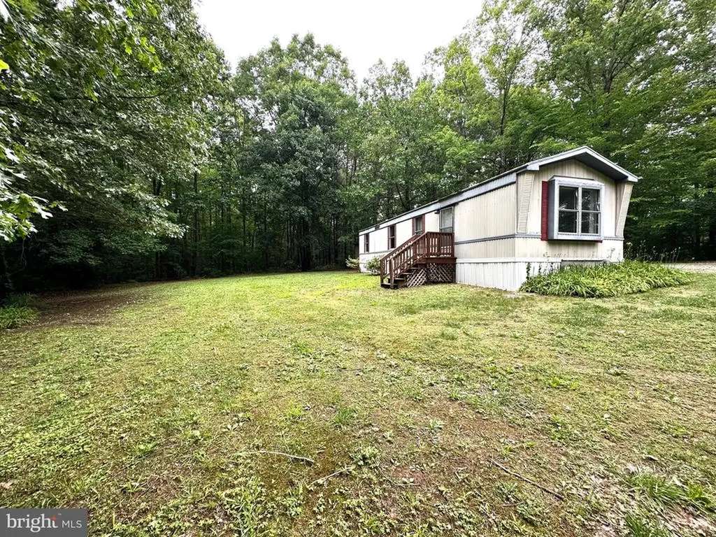 606 Dogwood Acres Road Bumpass VA 23024