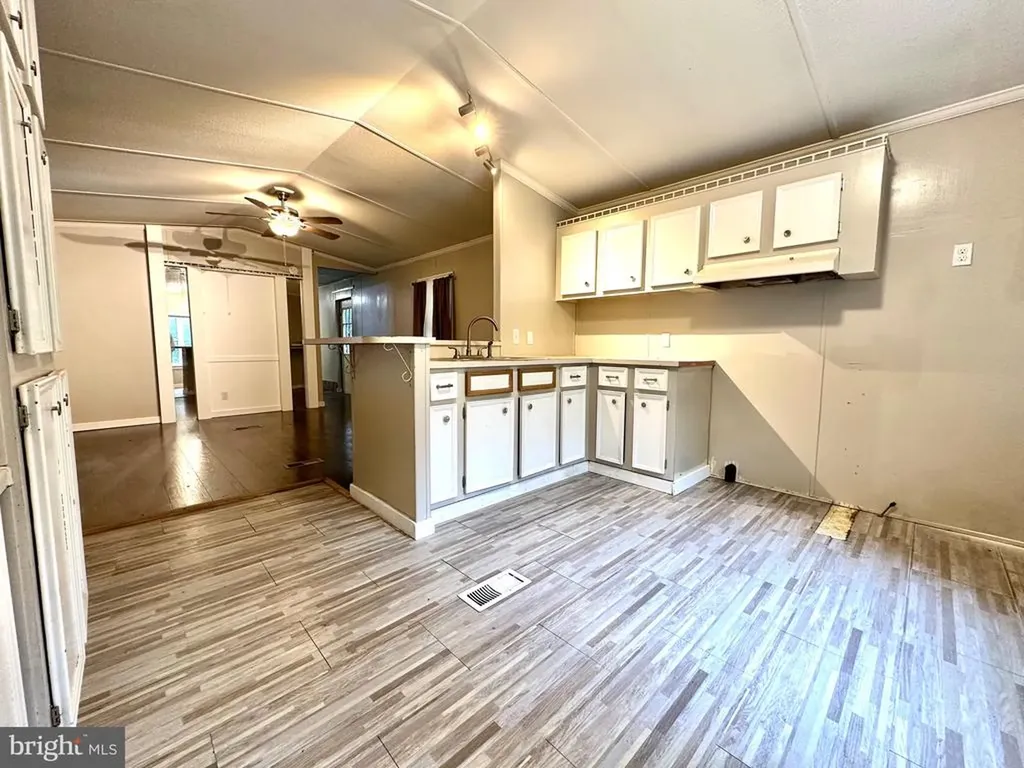 606 Dogwood Acres Road Bumpass VA 23024