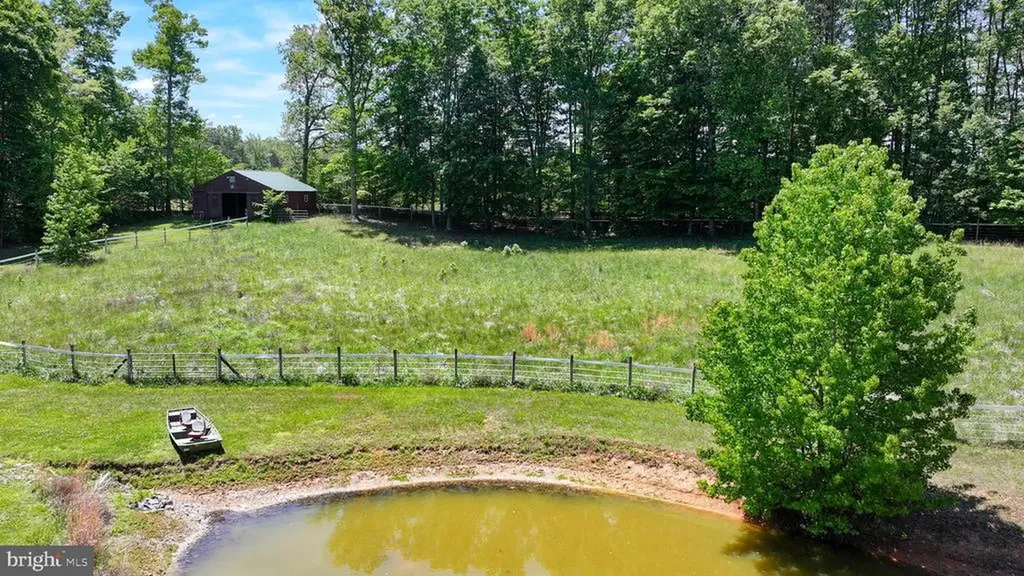 321 Willow Oak Lane Bumpass VA 23024