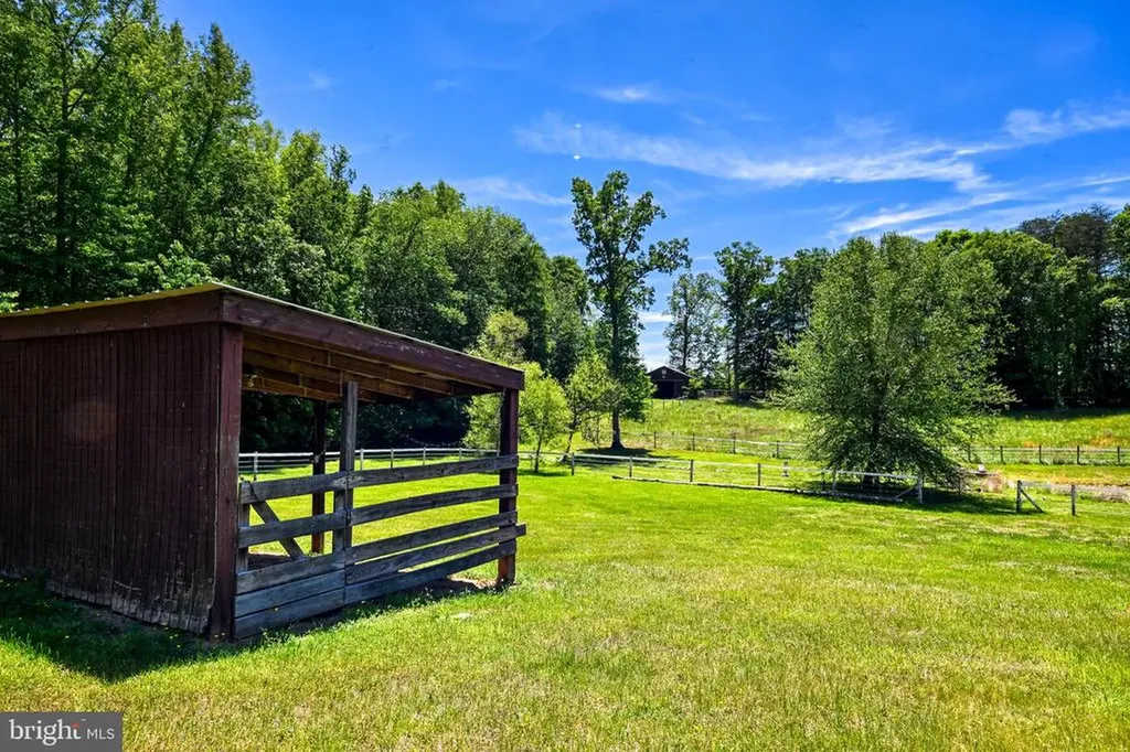 321 Willow Oak Lane Bumpass VA 23024