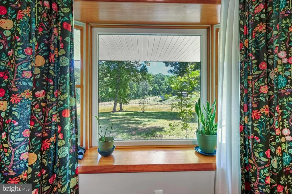 321 Willow Oak Lane Bumpass VA 23024