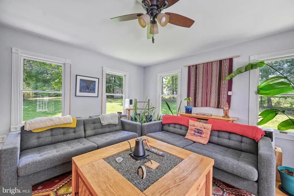 321 Willow Oak Lane Bumpass VA 23024