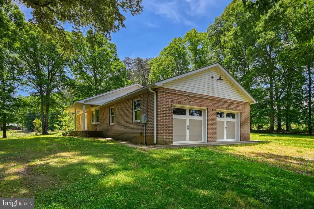 321 Willow Oak Lane Bumpass VA 23024