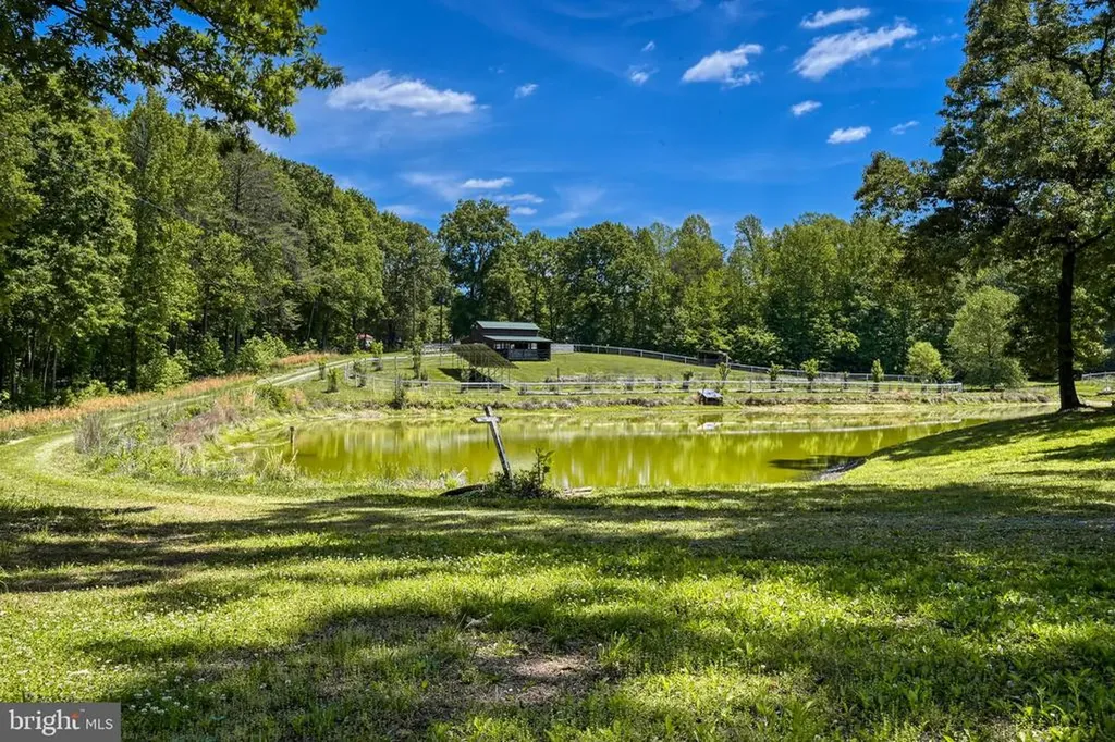 321 Willow Oak Lane Bumpass VA 23024