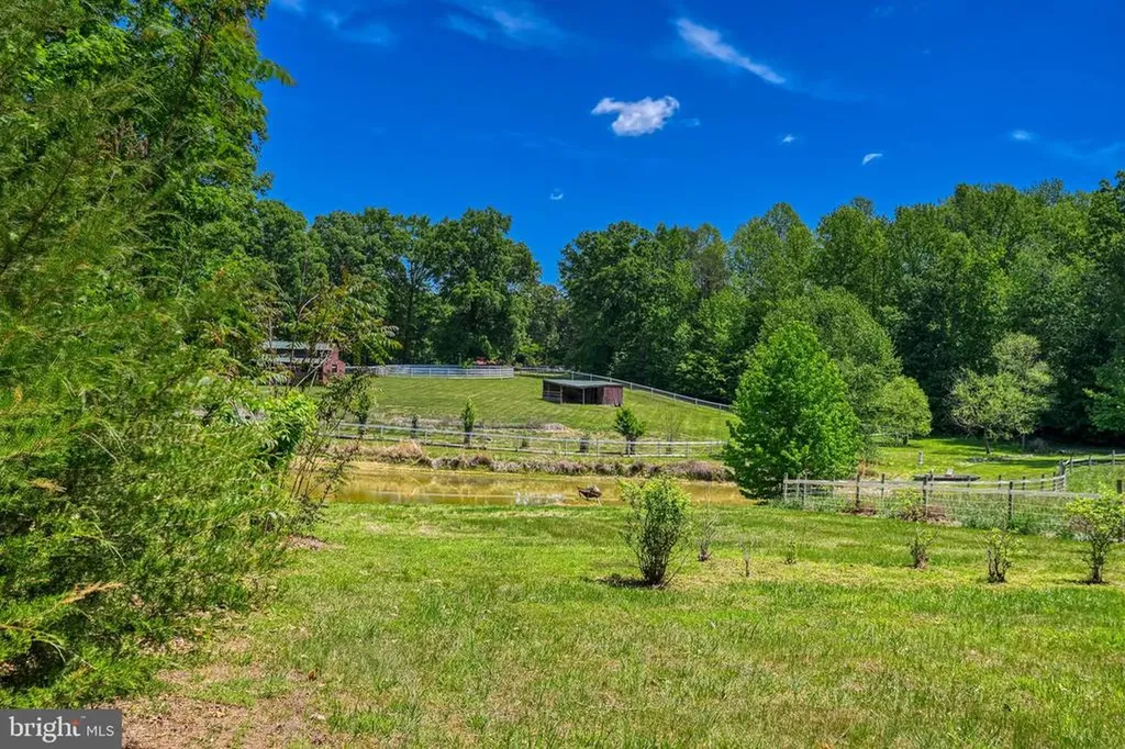 321 Willow Oak Lane Bumpass VA 23024