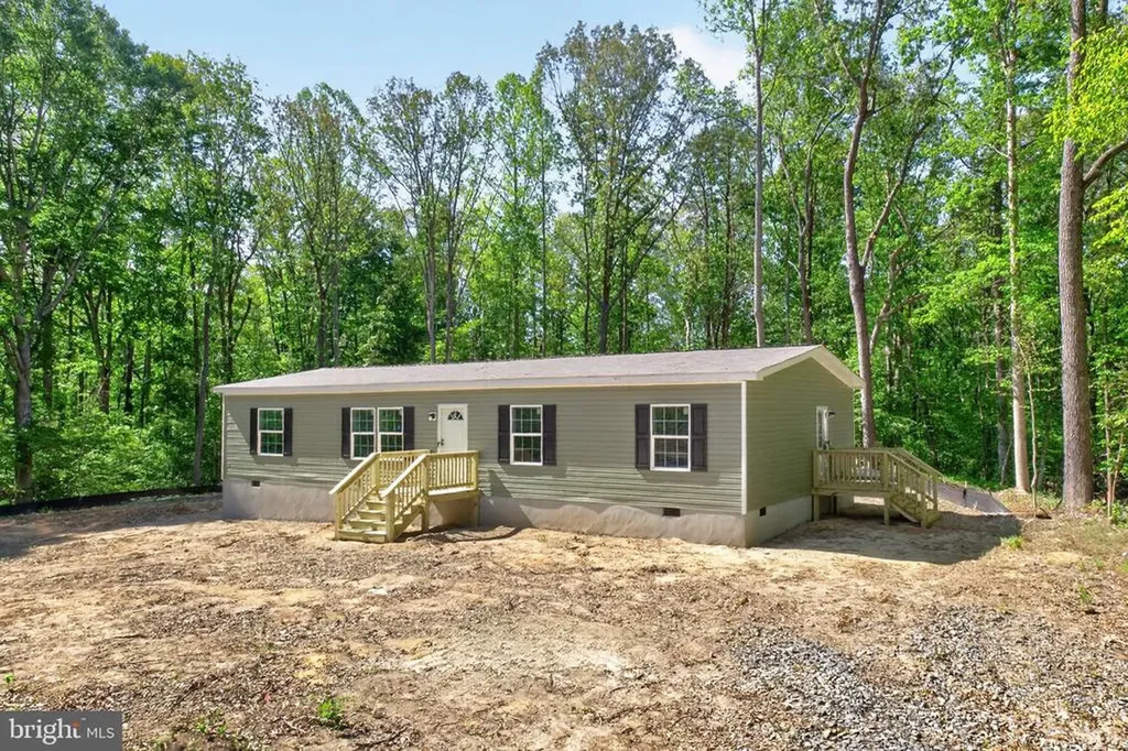 302 Raccoon Lane Louisa VA 23093