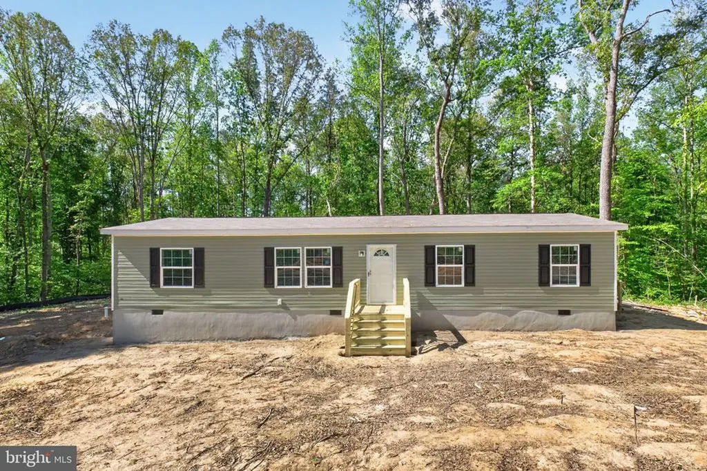 302 Raccoon Lane Louisa VA 23093