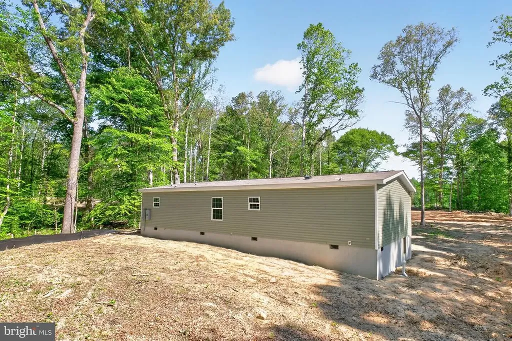 302 Raccoon Lane Louisa VA 23093