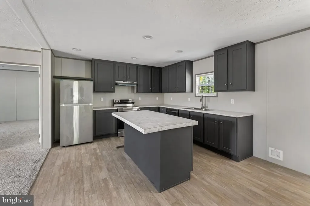 302 Raccoon Lane Louisa VA 23093