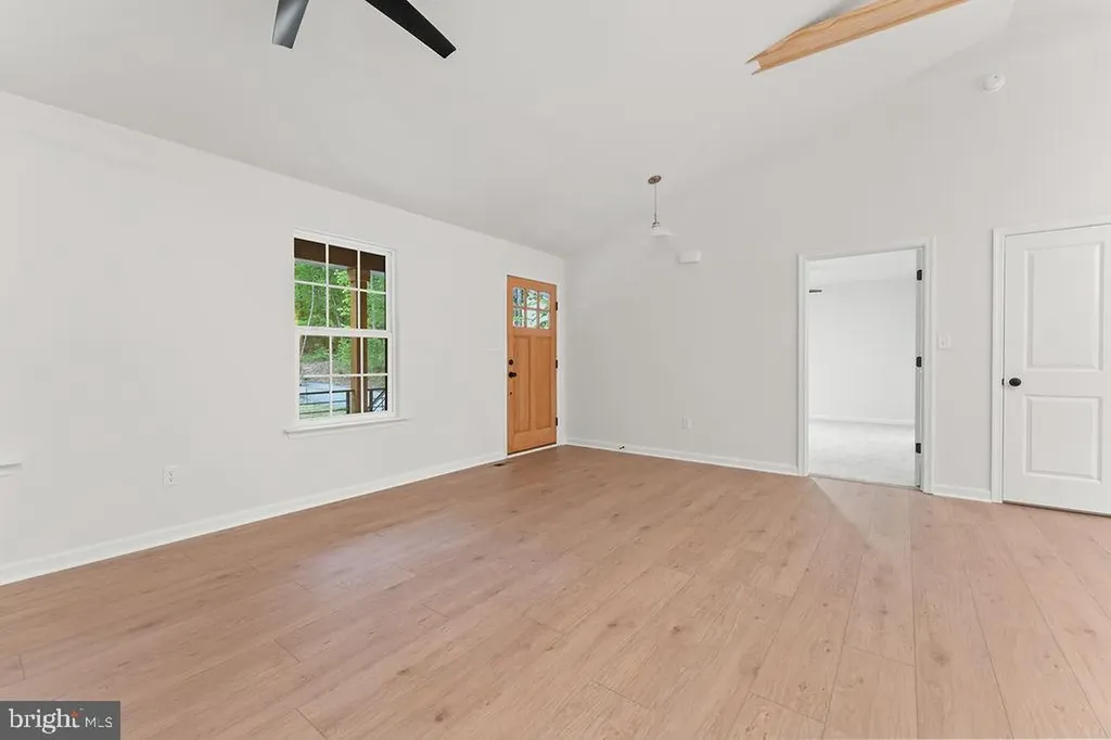 629 Vawter Corner Road Louisa VA 23093