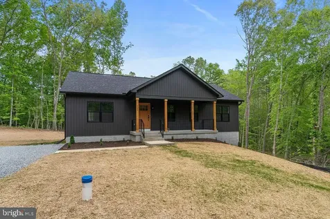 629 Vawter Corner Road Louisa VA 23093