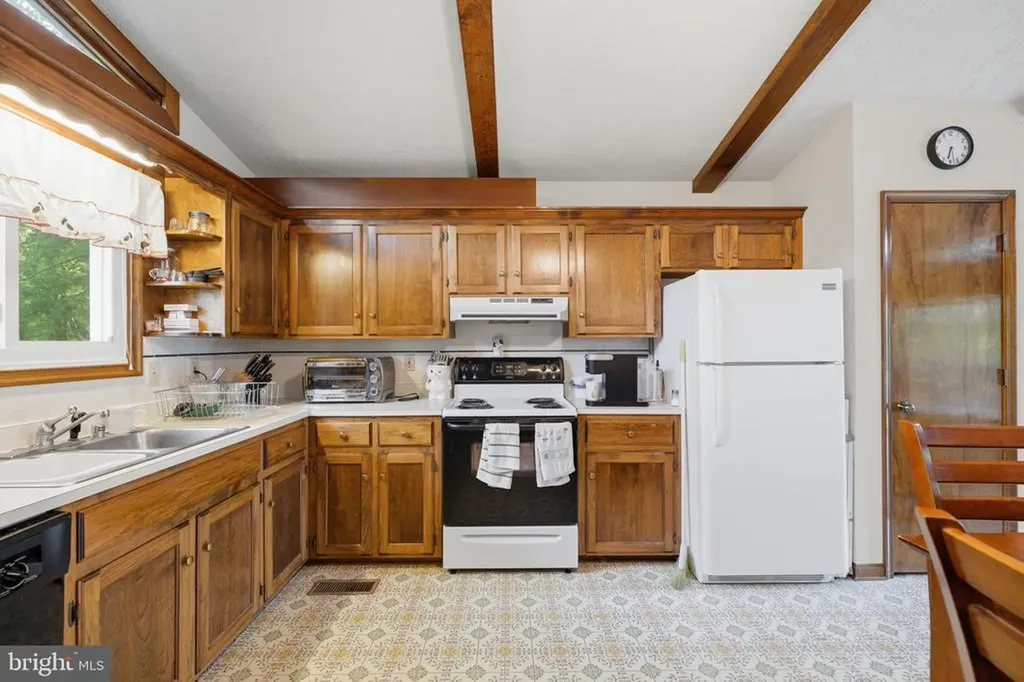 303 Pine Drive Louisa VA 23093
