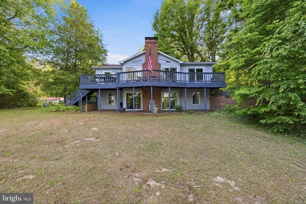 303 Pine Drive Louisa VA 23093