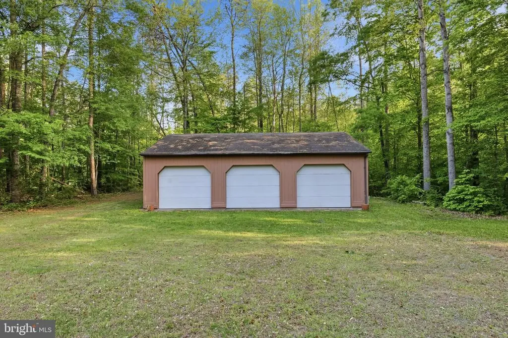 303 Pine Drive Louisa VA 23093