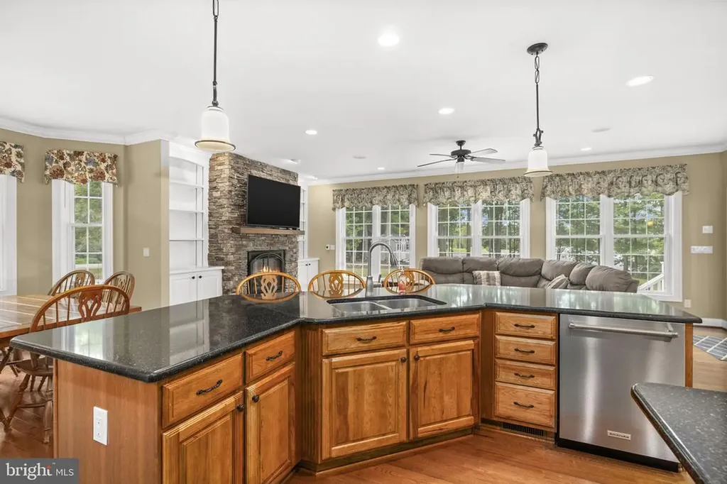 126 Village Drive Bumpass VA 23024