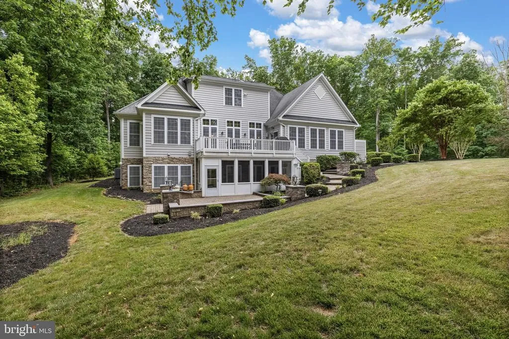 126 Village Drive Bumpass VA 23024