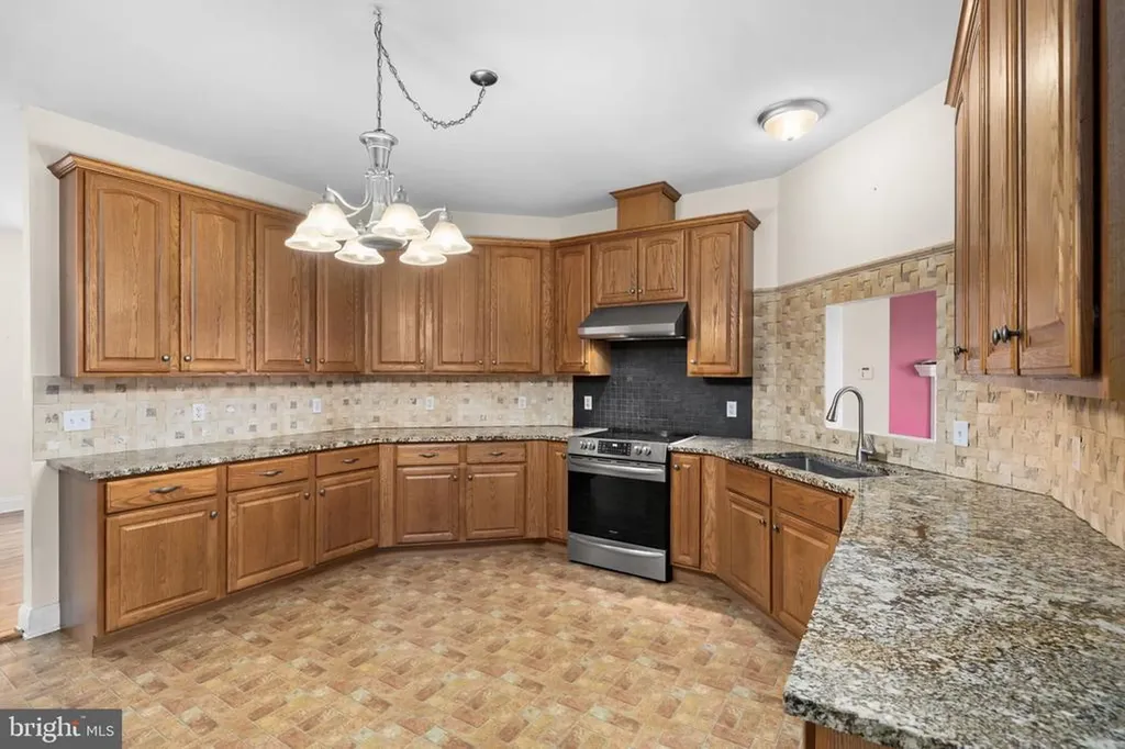 2481 Yanceyville Road Louisa VA 23093