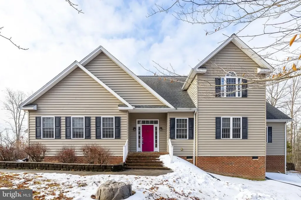 2481 Yanceyville Road Louisa VA 23093