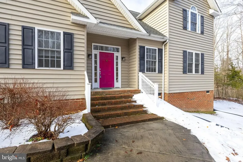 2481 Yanceyville Road Louisa VA 23093