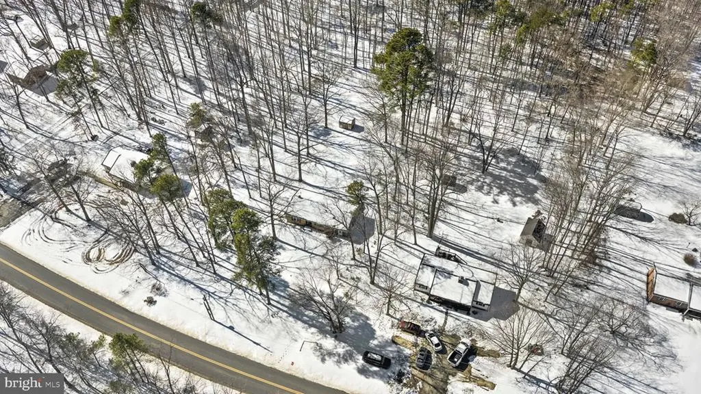 727 Chalklevel Road Louisa VA 23093