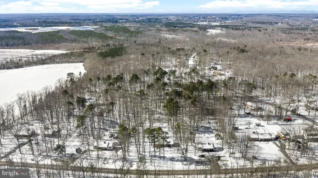 727 Chalklevel Road Louisa VA 23093