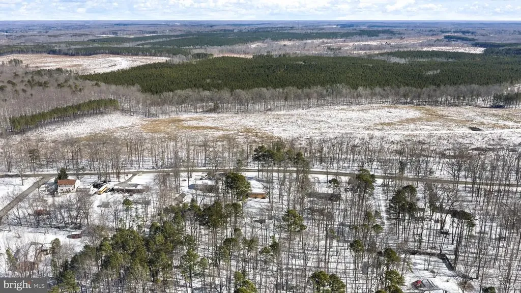 727 Chalklevel Road Louisa VA 23093