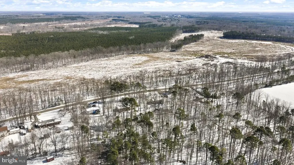 727 Chalklevel Road Louisa VA 23093