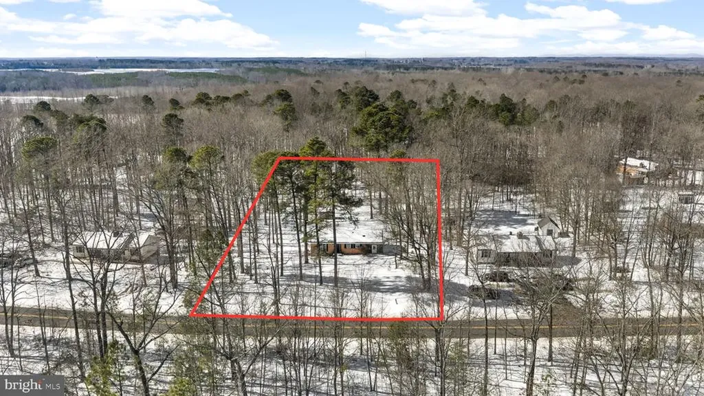 727 Chalklevel Road Louisa VA 23093