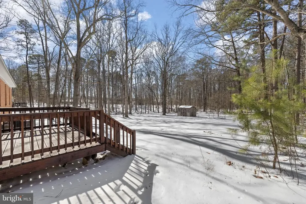 727 Chalklevel Road Louisa VA 23093