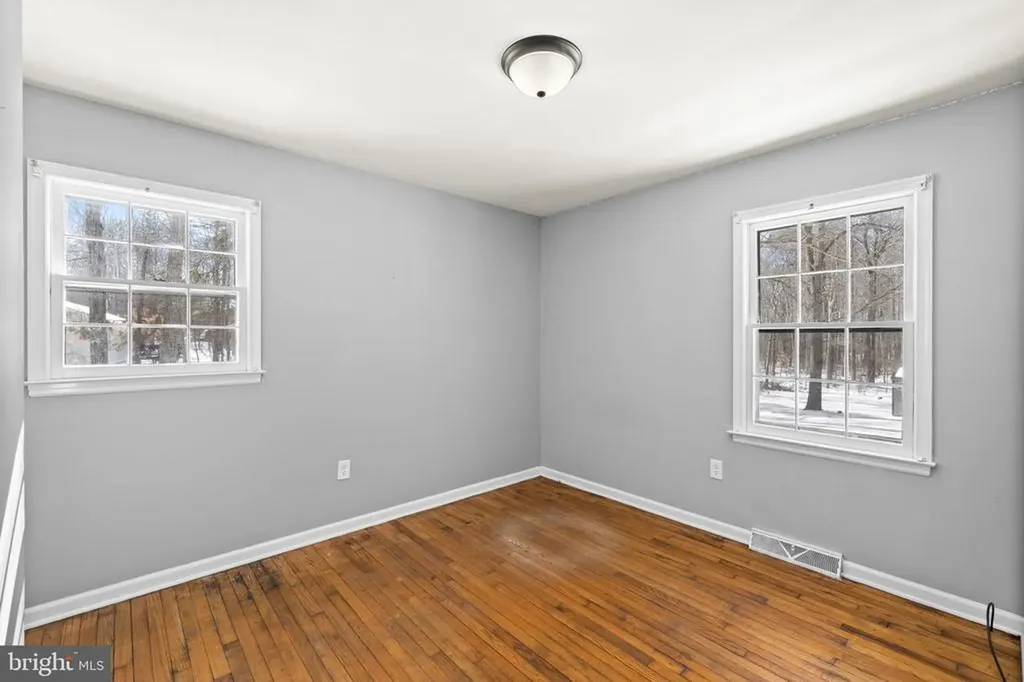 727 Chalklevel Road Louisa VA 23093