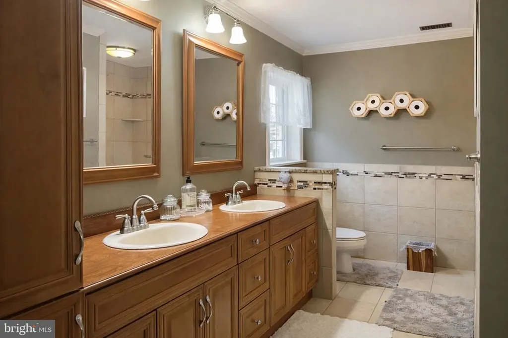 33 Bogey Lane Bumpass VA 23024