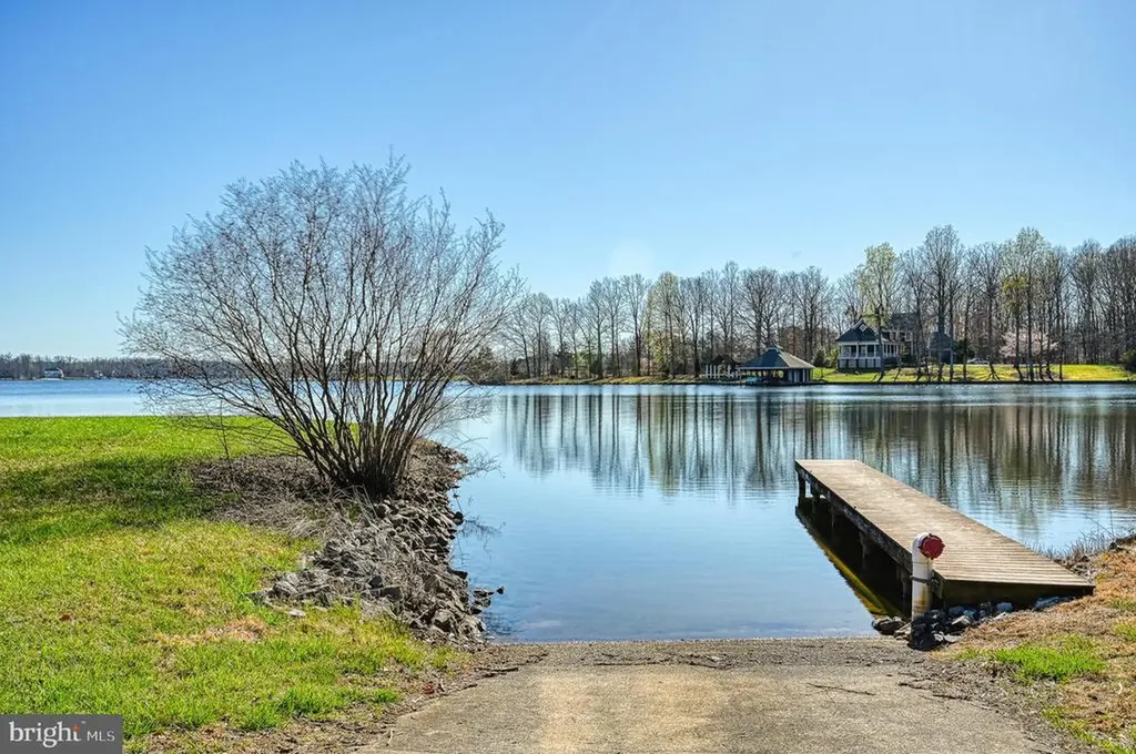 172 Covenant Way Bumpass VA 23024