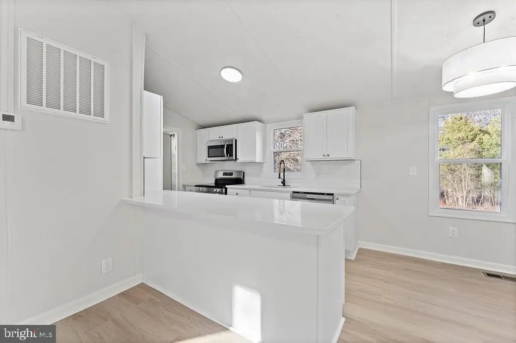 71 White Pine Lane Gordonsville VA 22942