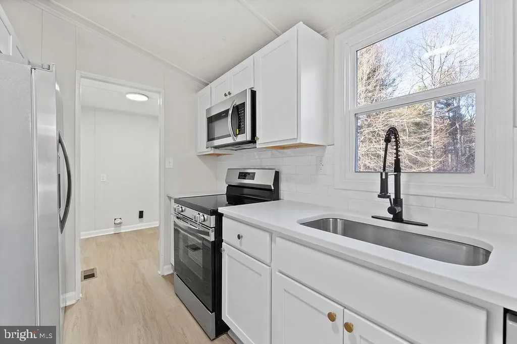 71 White Pine Lane Gordonsville VA 22942