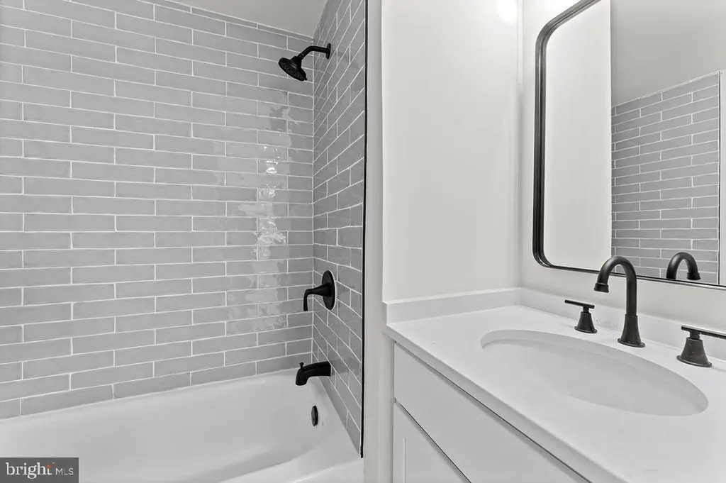 71 White Pine Lane Gordonsville VA 22942