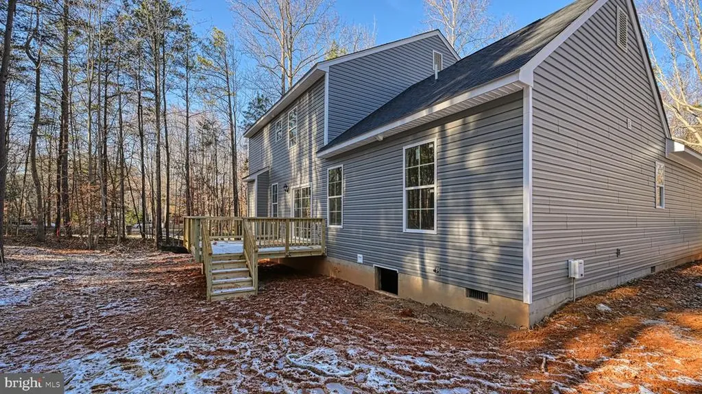 199 Hickory Lane Bumpass VA 23024