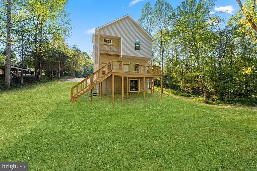 546 Paddock Lane Louisa VA 23093
