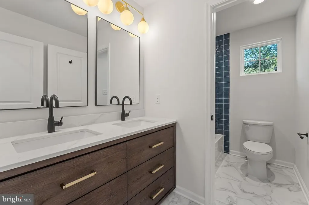 546 Paddock Lane Louisa VA 23093